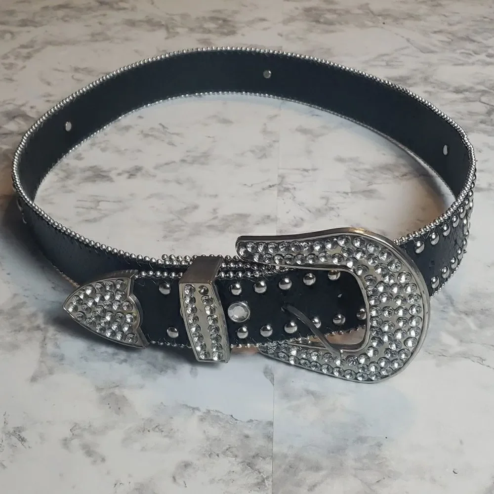 Rue21 Black Belt‎